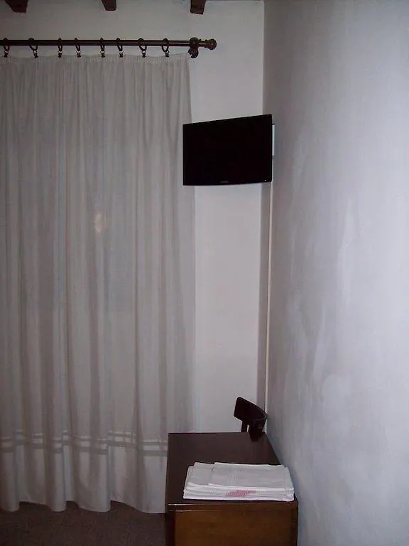 ** Hotel Albergo Ristorante Gualtieri Barberino di Mugello Italy